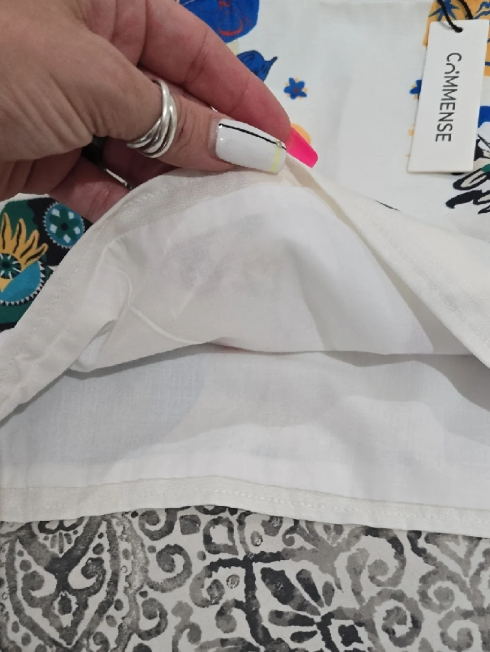 Commense White Multicolor Graphic Crop Top - Picture 4 of 8